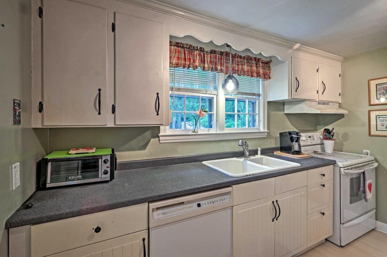 Historic Essex Home With Large Yard Near Downtown! Экстерьер фото