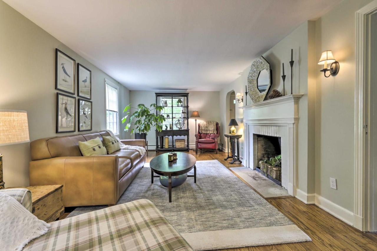 Historic Essex Home With Large Yard Near Downtown! Экстерьер фото